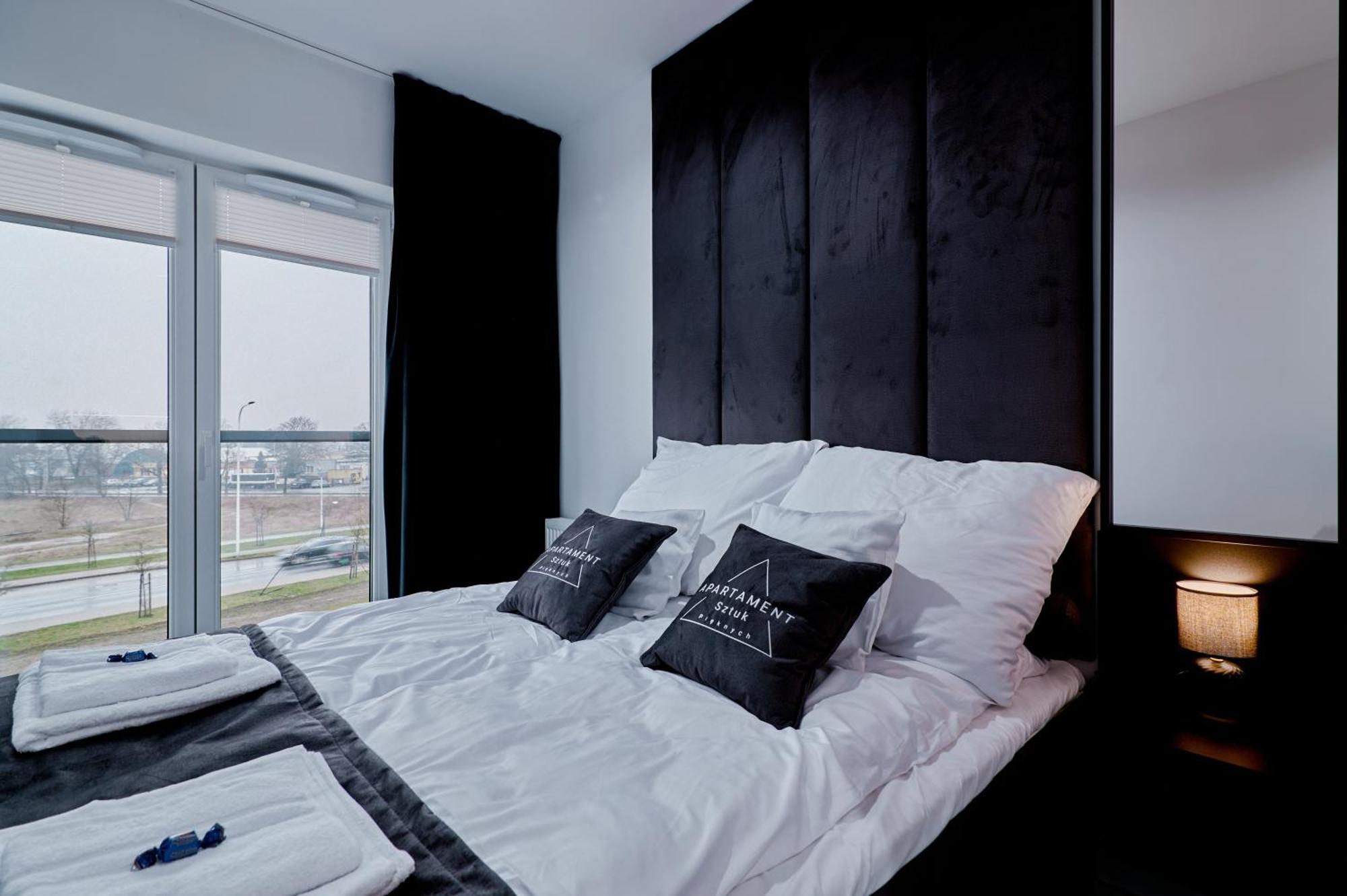 Apartament Sztuk Pieknych 10 Piła Eksteriør bilde